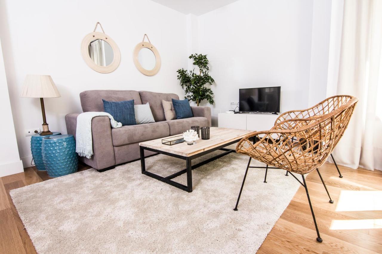 Letmalaga Premium Malagueta Apartment Ngoại thất bức ảnh